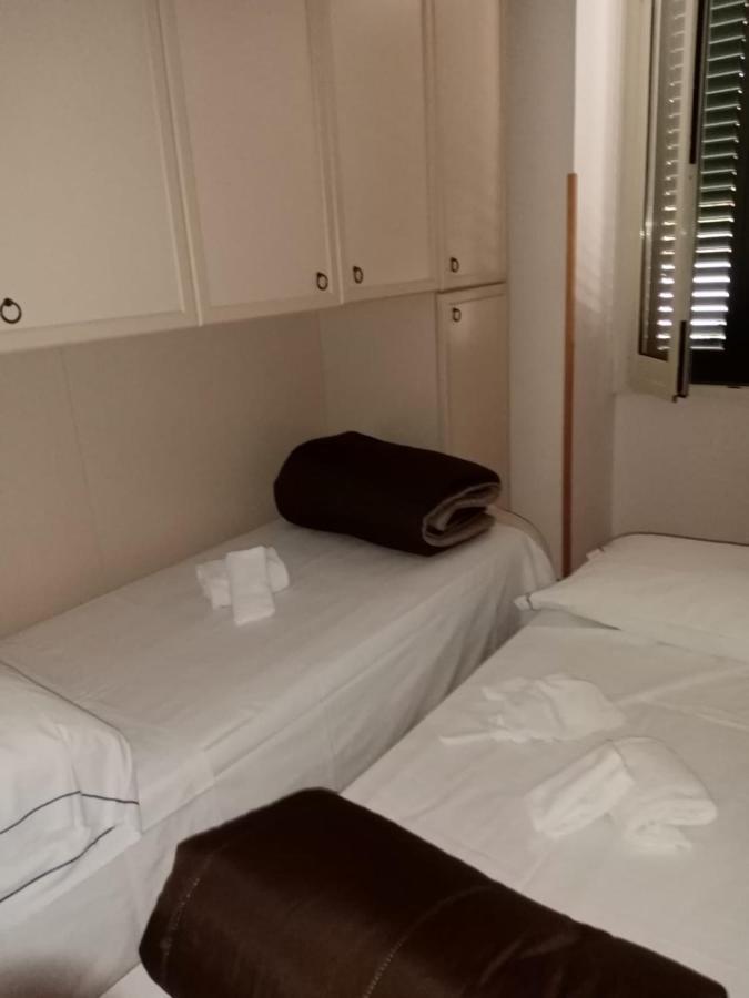 La Francese Apartment อัตรานี ภายนอก รูปภาพ